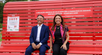 Goiânia ganha primeiro Banco Vermelho na abertura dos 21 dias de ativismo contra a violência à mulher